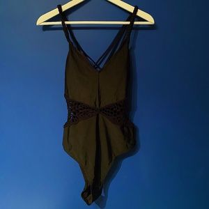 FLATTERING one piece black bathing suit never worn